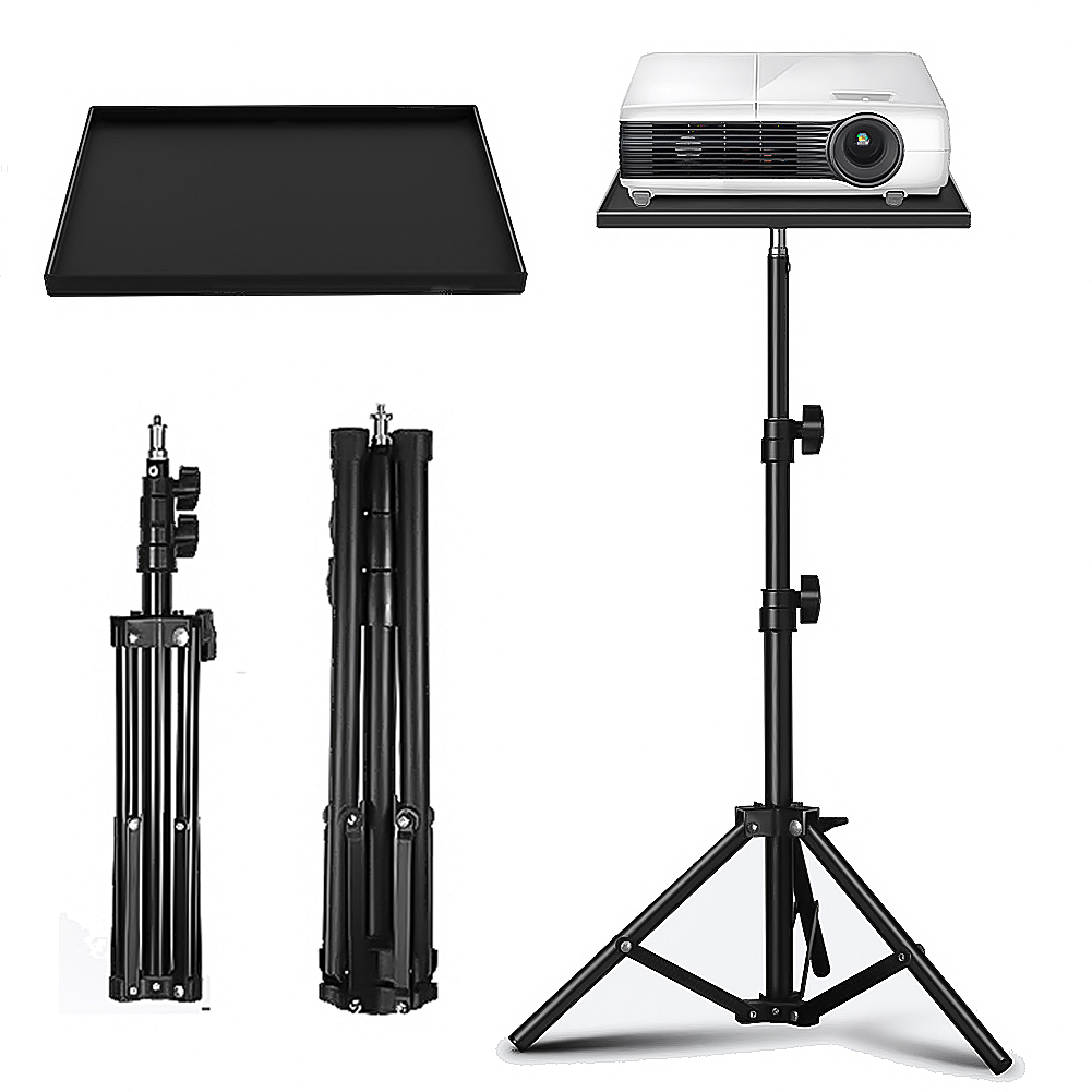 Projector Floor Stand Tripod Adjustable - ユニバーサル対応のノートパソコン用プロジェクター三脚スタンド。1/4インチのネジ穴を備え、DJ機器の固定や、高さ調整可能な床置き型プロジェクター台として使用可能。
